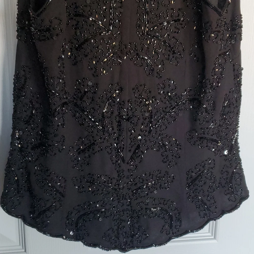 JKARA. BLOUSE. - Picture 4 of 12